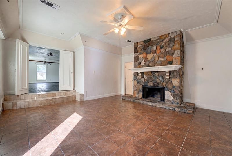 554 Pleasant Vista Drive, Dallas TX 75217 - Photo 10