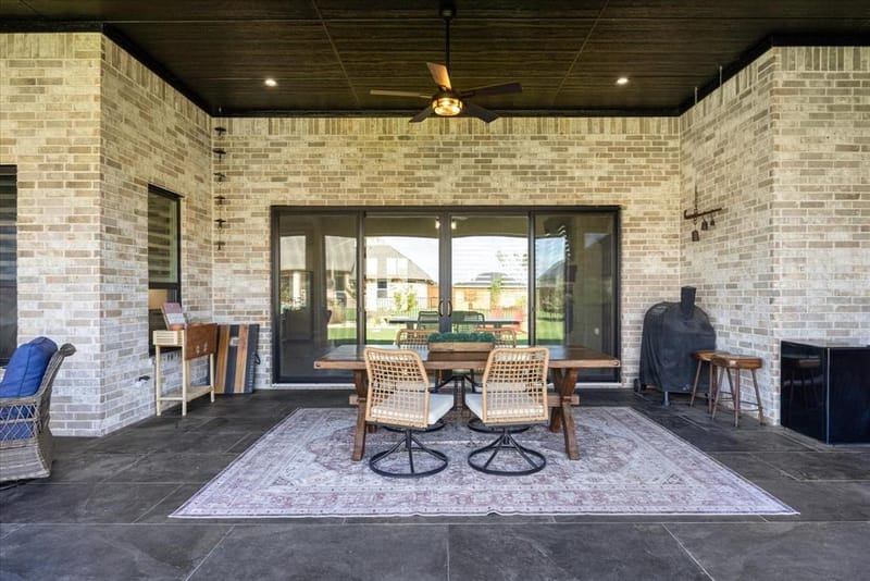 1105 Tremont Lane, Granbury TX 76049 - Photo 32
