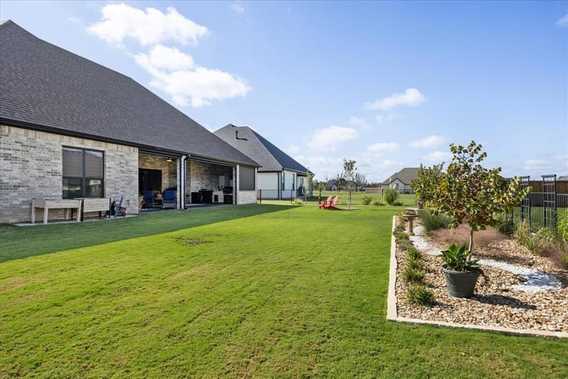 1105 Tremont Lane, Granbury TX 76049 - Photo 35