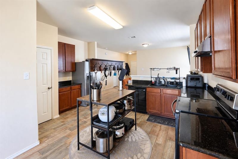 9320 Masse Court, Providence Village TX 76227 - Photo 8