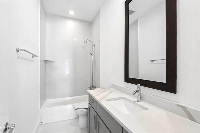 203 Carroll Street, Fort Worth TX 76107 - Photo 13
