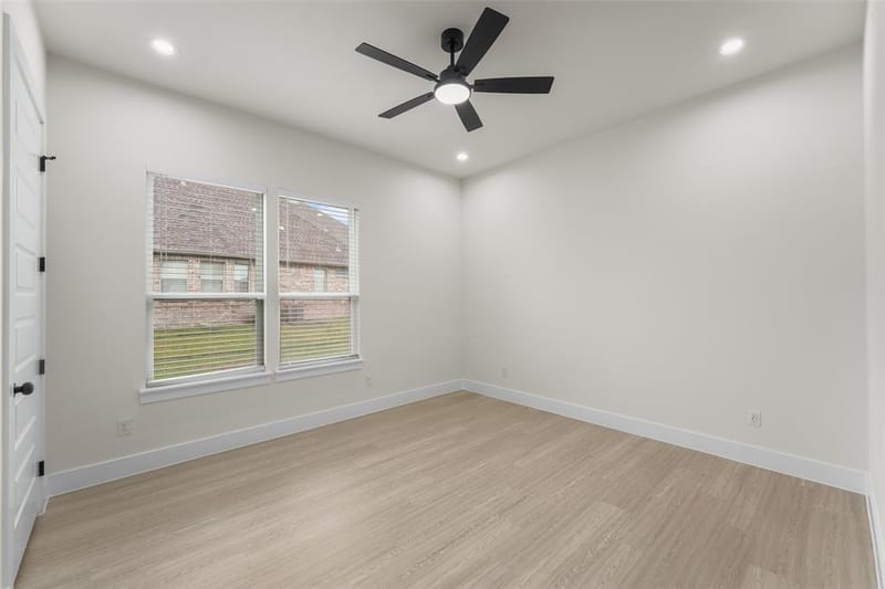 1018 Devonshire Drive N, Forney TX 75126 - Photo 35