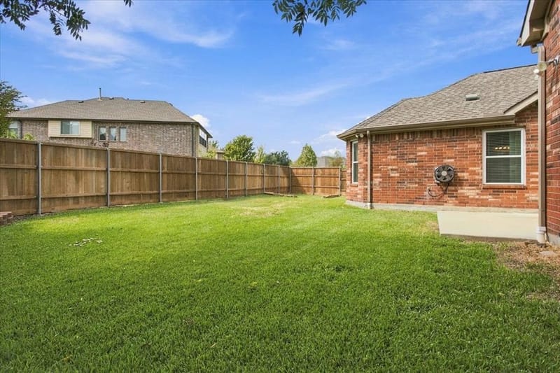 7605 Chadwick Drive, McKinney TX 75072 - Photo 32