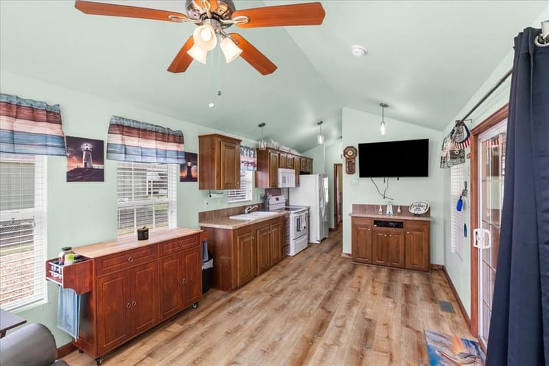 1045 Pelican Isle Drive, Kerens TX 75144 - Photo 9
