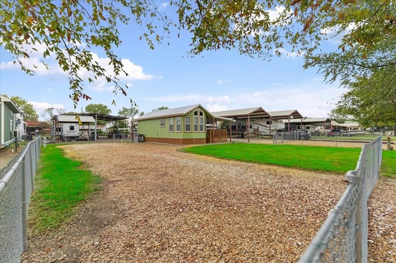 1045 Pelican Isle Drive, Kerens TX 75144 - Photo 4