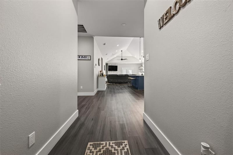 9116 Beckleycrest Avenue, Dallas TX 75232 - Photo 6
