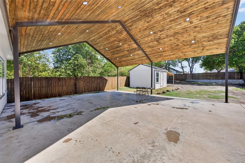 9116 Beckleycrest Avenue, Dallas TX 75232 - Photo 35