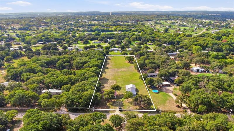 517 Sandy Oaks Road, Springtown TX 76082 - Photo 2