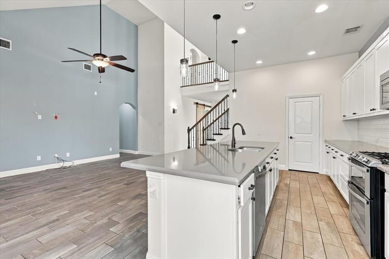 15529 Pioneer Bluff Trail, Fort Worth TX 76262 - Photo 17