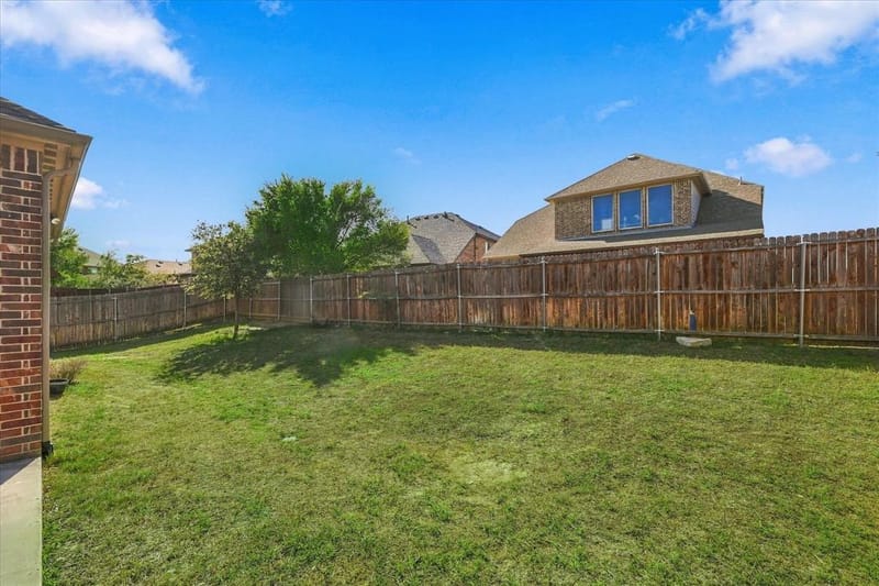 15529 Pioneer Bluff Trail, Fort Worth TX 76262 - Photo 36