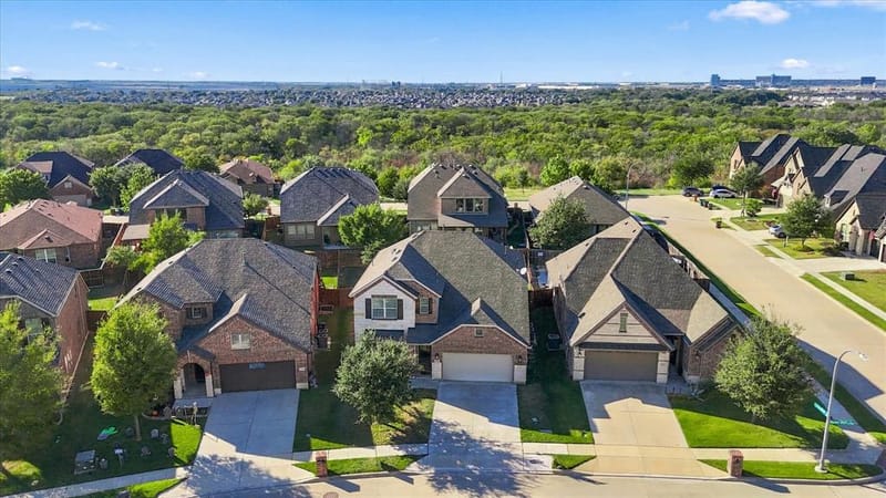 15529 Pioneer Bluff Trail, Fort Worth TX 76262 - Photo 39