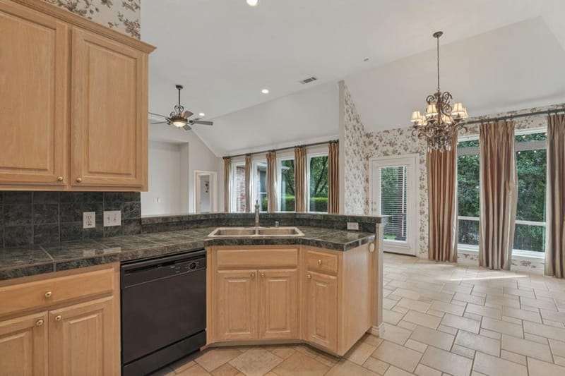7510 Southwick, Garland TX 75044 - Photo 11