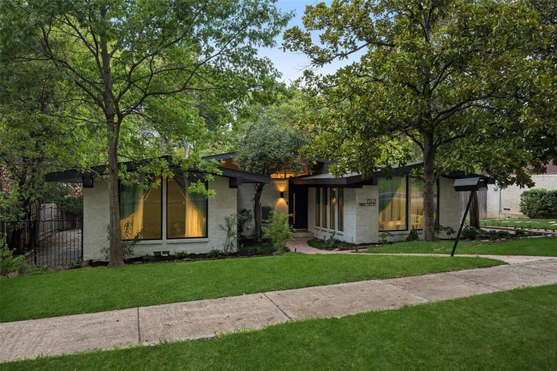 13321 Purple Sage Road, Dallas TX 75240