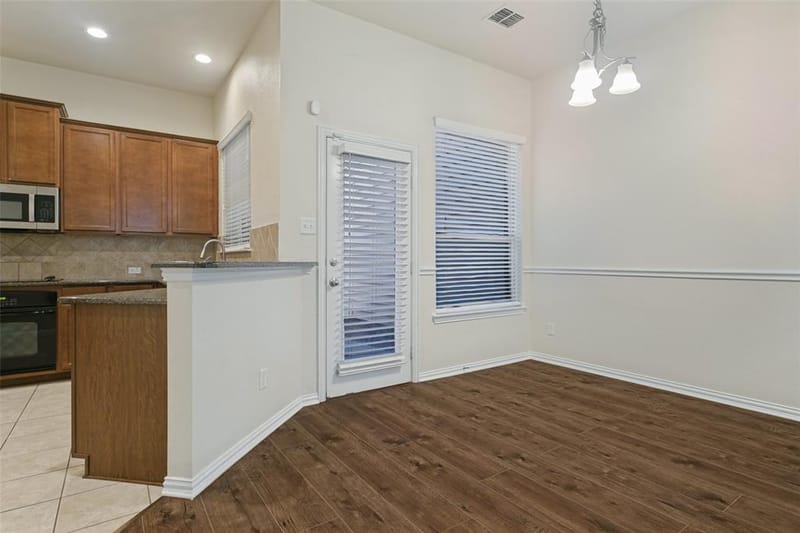 1613 Black Duck Terrace, Carrollton TX 75010 - Photo 6