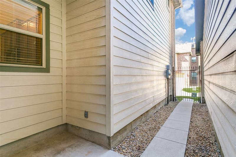 1613 Black Duck Terrace, Carrollton TX 75010 - Photo 17