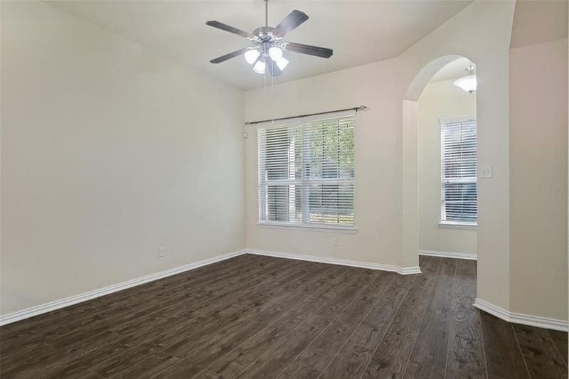 1613 Black Duck Terrace, Carrollton TX 75010 - Photo 4