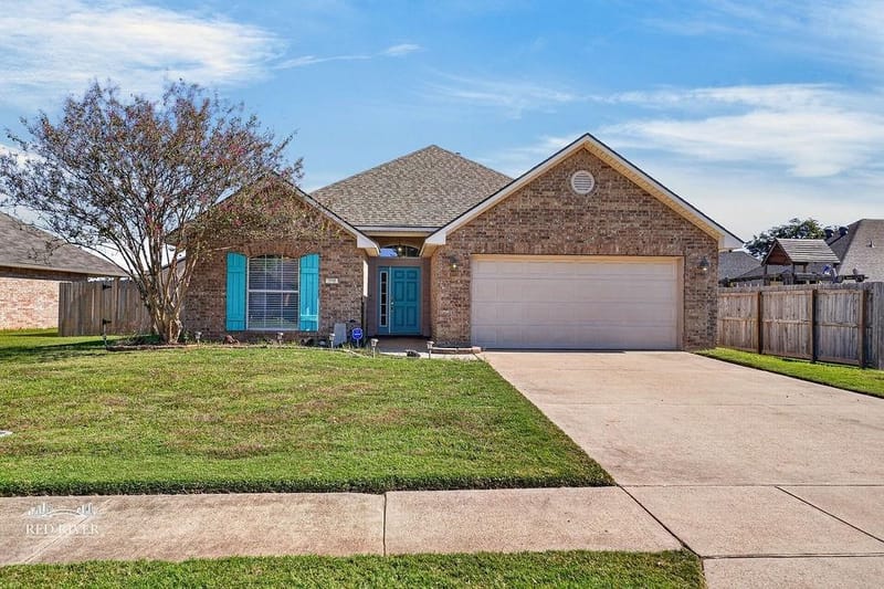 590 Whitefield Lane, Bossier City LA 71112