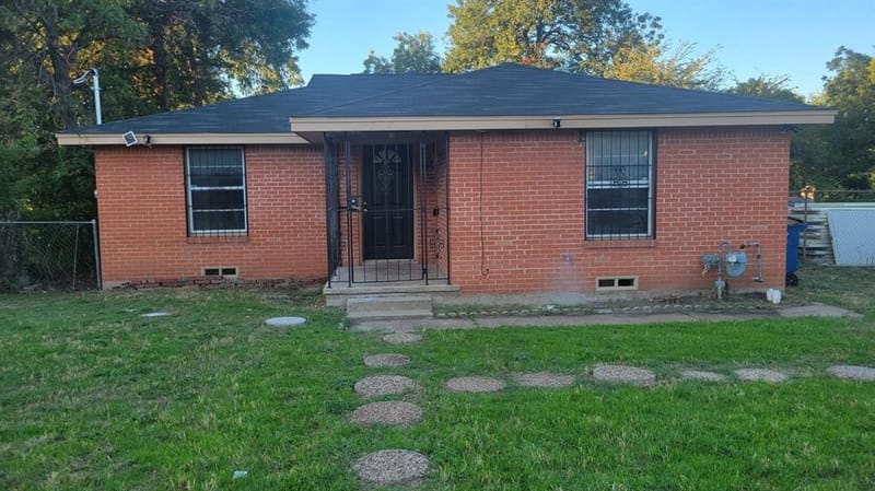 707 Korgan Street, Dallas TX 75216