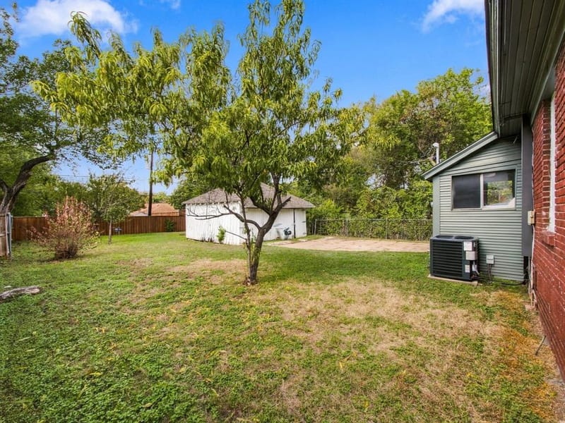 1511 Hollywood Avenue, Dallas TX 75208 - Photo 23
