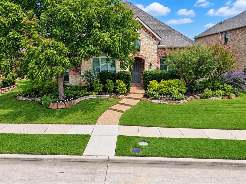 9112 Leafy Glade Road, Plano TX 75024 - Photo 2