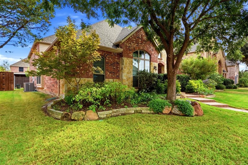 9112 Leafy Glade Road, Plano TX 75024 - Photo 3