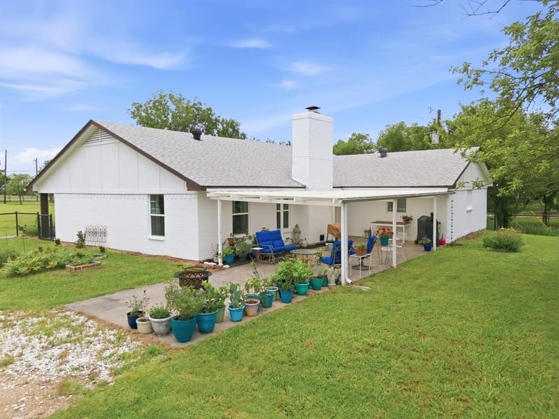 698 Hackberry Road, Van Alstyne TX 75495 - Photo 14