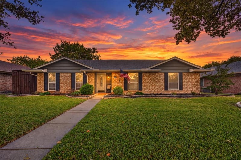 1909 Windsong Trail, Richardson TX 75081