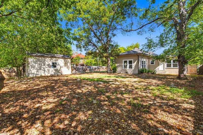 2115 Walworth Street, Greenville TX 75401 - Photo 38