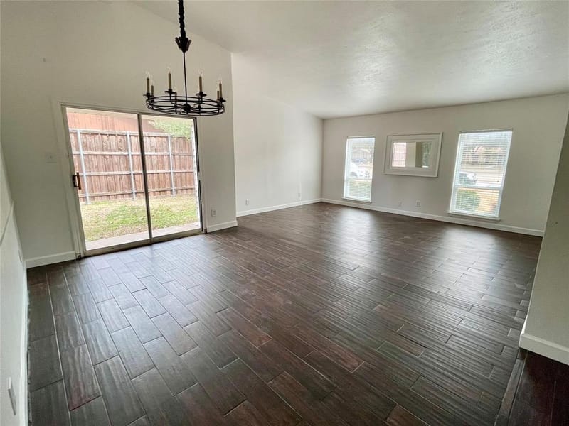 1305 W Spring Creek Parkway, Plano TX 75023 - Photo 6