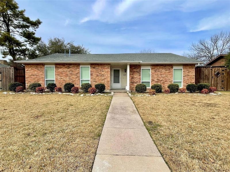 1305 W Spring Creek Parkway, Plano TX 75023 - Photo 12
