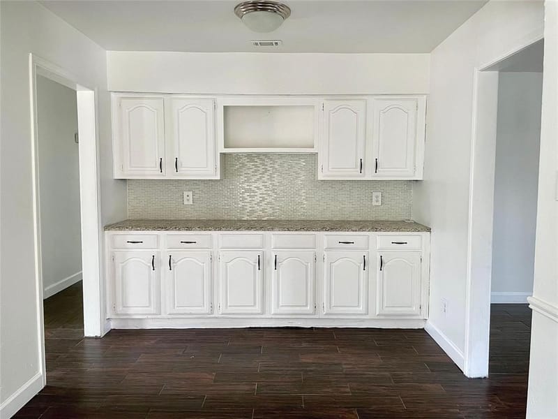 1305 W Spring Creek Parkway, Plano TX 75023 - Photo 7