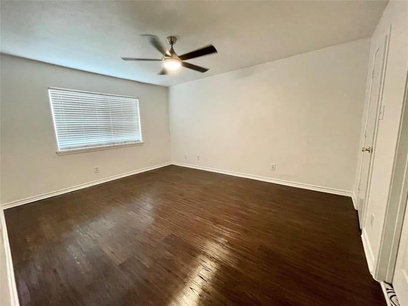 1305 W Spring Creek Parkway, Plano TX 75023 - Photo 11