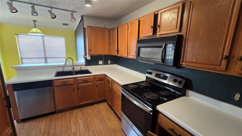 5912 Ravenya Street, Fort Worth TX 76179 - Photo 10