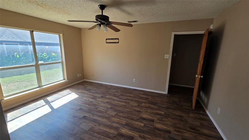 5912 Ravenya Street, Fort Worth TX 76179 - Photo 14