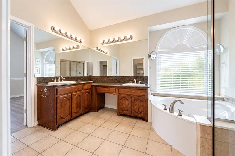 1736 Blue Stream Drive, DeSoto TX 75115 - Photo 18