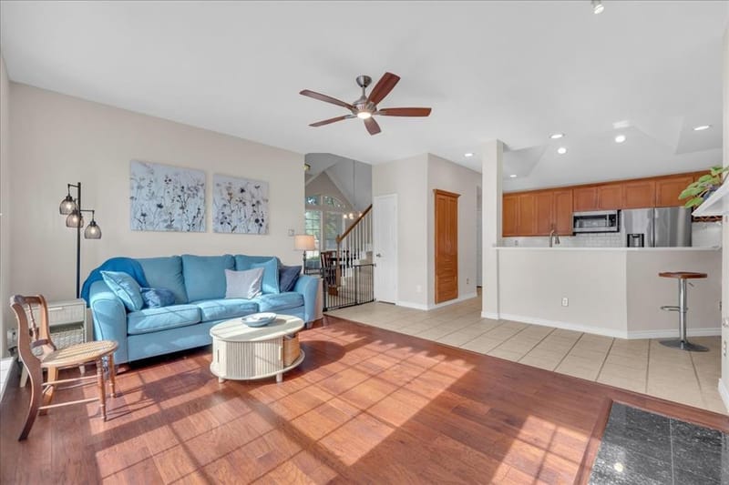 305 Moss Hill Road, Irving TX 75063 - Photo 12