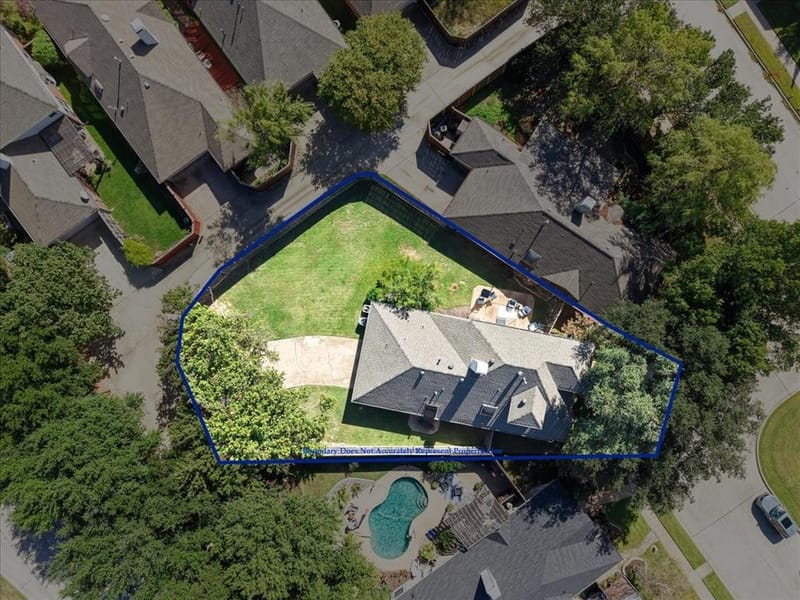 305 Moss Hill Road, Irving TX 75063 - Photo 37