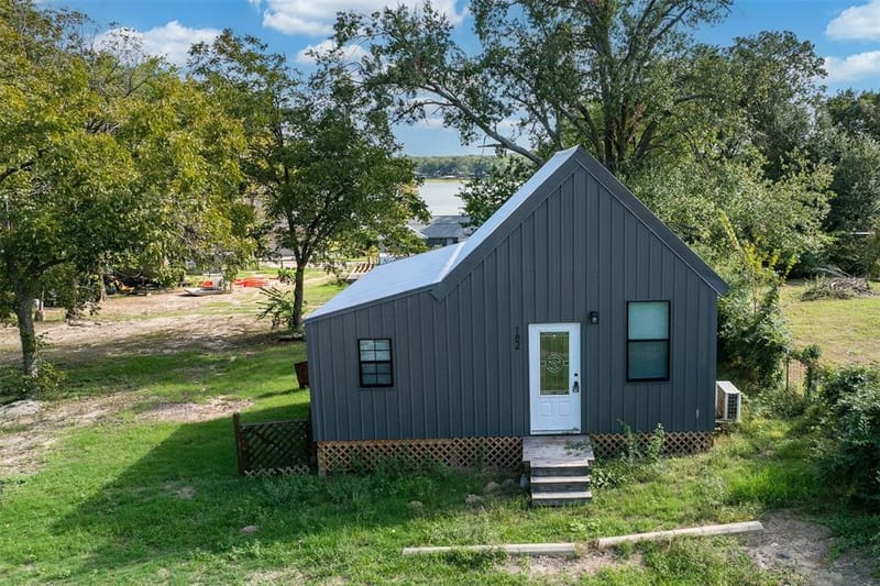 182 Starfish Lane, Mabank TX 75156