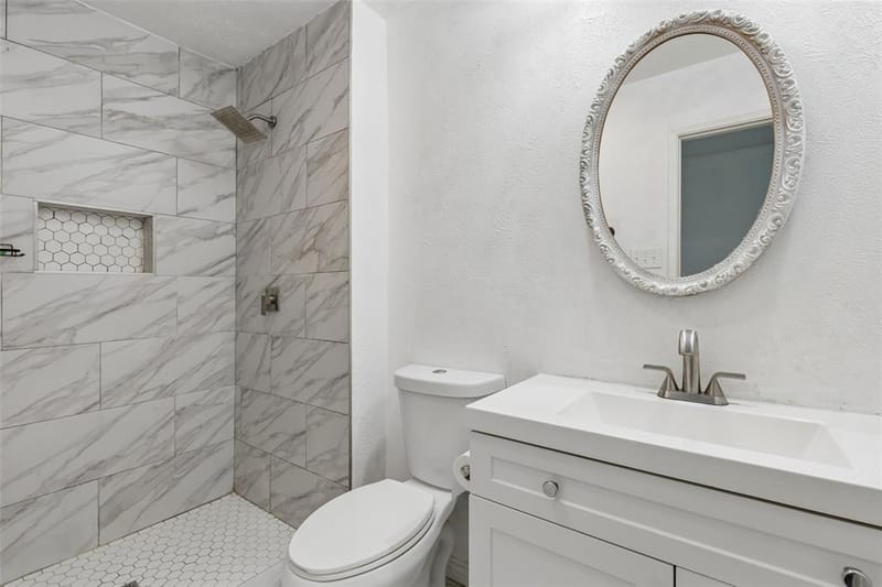 7319 Blackwillow Lane, Dallas TX 75249 - Photo 22