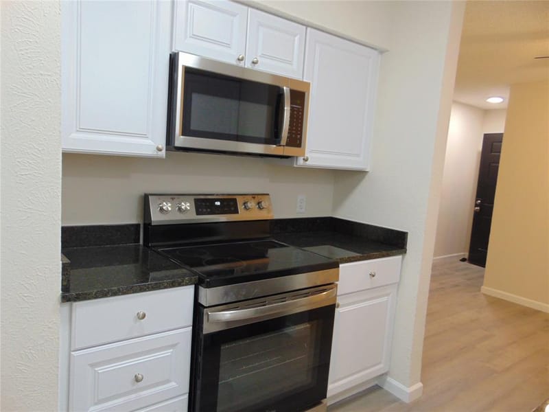 8109 Skillman Street # 1008, Dallas TX 75231 - Photo 4