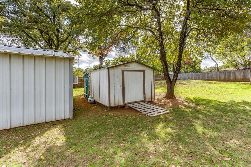 117 Black Jack Lane, Burleson TX 76028 - Photo 37