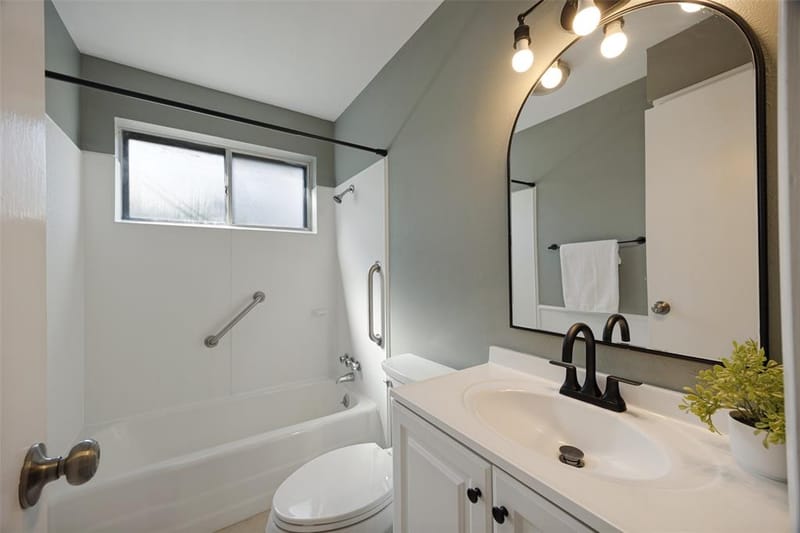 12657 Promenade Lane, Dallas TX 75238 - Photo 11