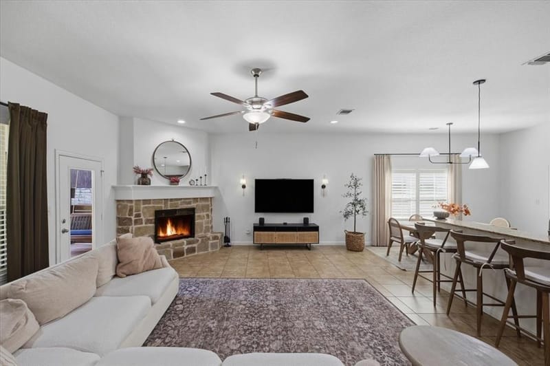 704 Westgate Drive, Aledo TX 76008 - Photo 8