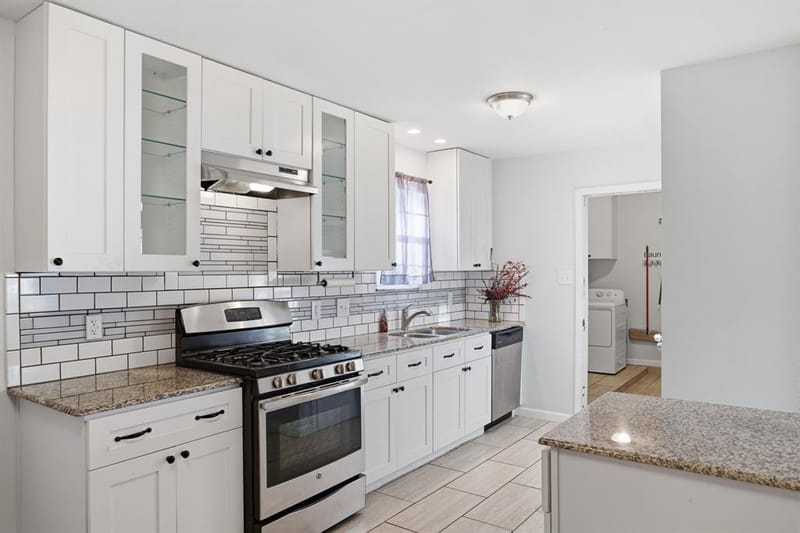1005 Blanco Drive, Euless TX 76039 - Photo 10