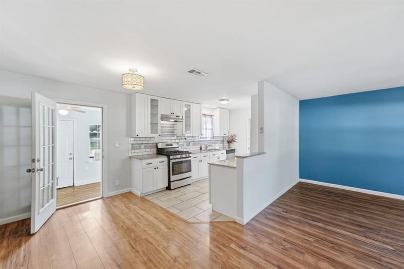1005 Blanco Drive, Euless TX 76039 - Photo 8