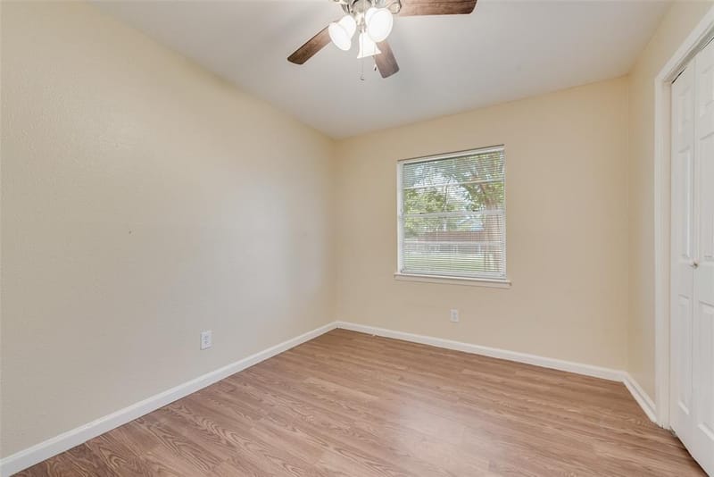 727 Sara Drive, Mesquite TX 75149 - Photo 7