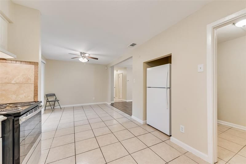 727 Sara Drive, Mesquite TX 75149 - Photo 5
