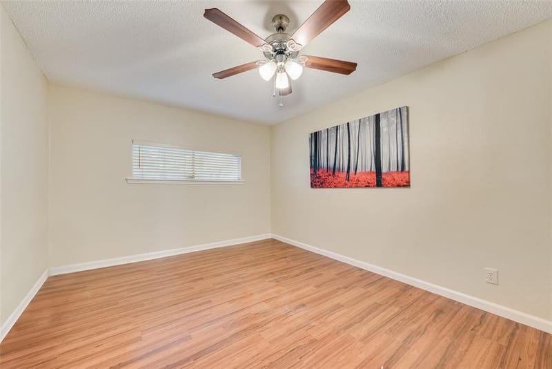 727 Sara Drive, Mesquite TX 75149 - Photo 10