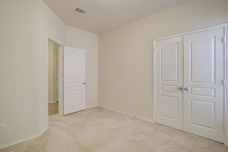 637 Brooks Street, Crowley TX 76036 - Photo 27