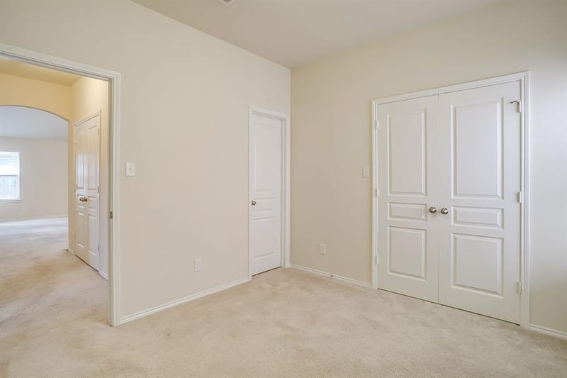637 Brooks Street, Crowley TX 76036 - Photo 30